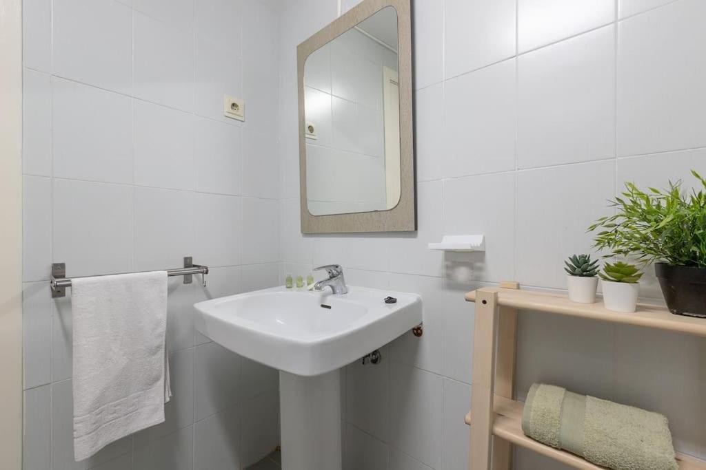 Apartamento Fuengirola Beach Διαμέρισμα Εξωτερικό φωτογραφία